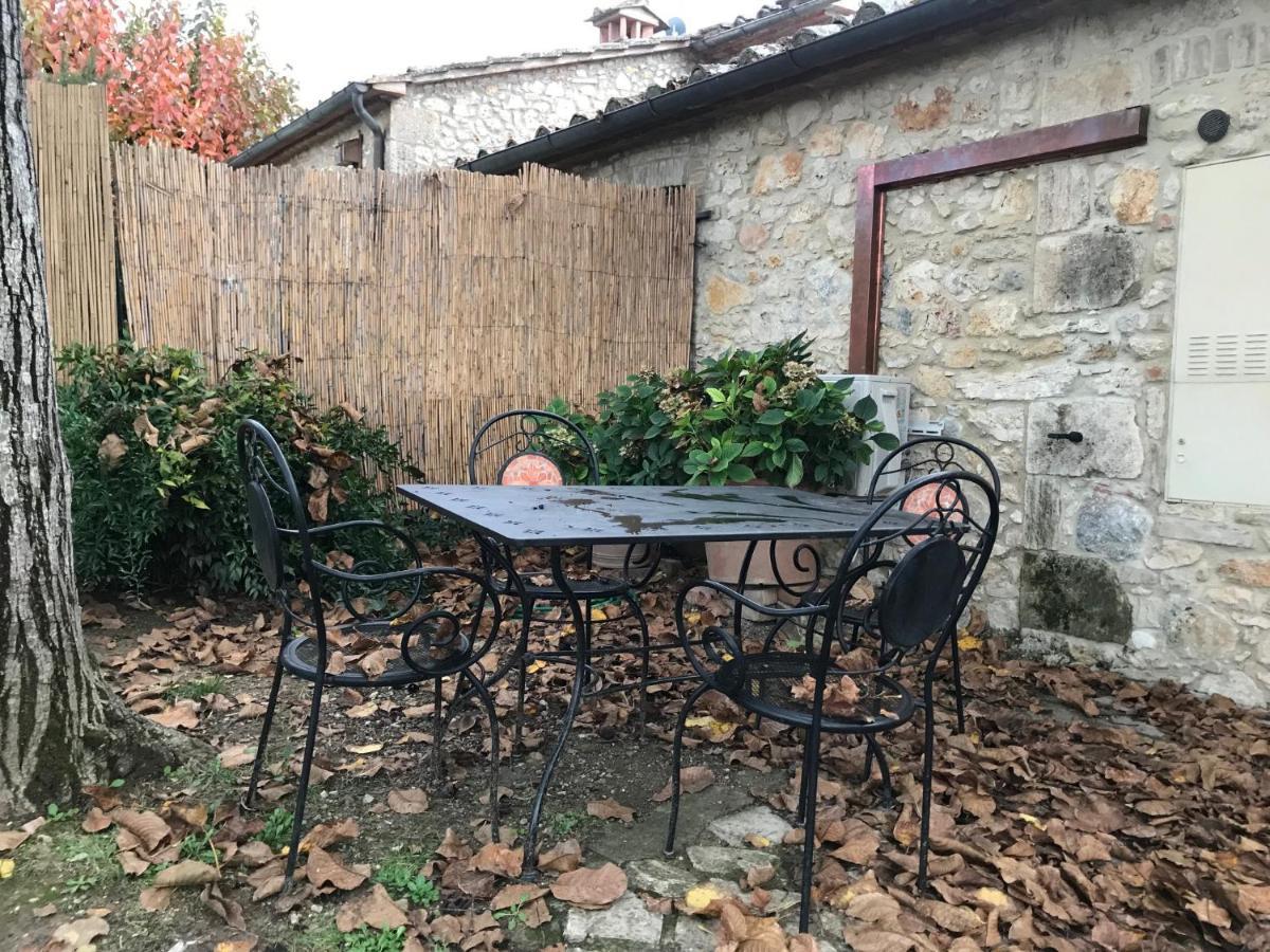La Casina Villa Acquaviva  ภายนอก รูปภาพ